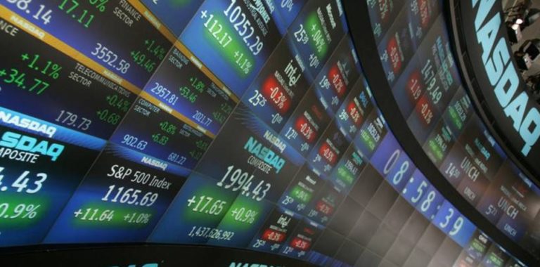 Inwestuj w kontrakty CFD na indeksy za pośrednictwem platformy brokerów forex